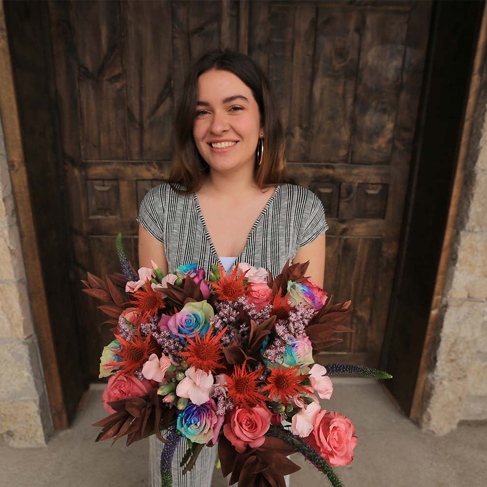 Lollapalooza Bouquet Roses & Eryngium flowers Rosaholics