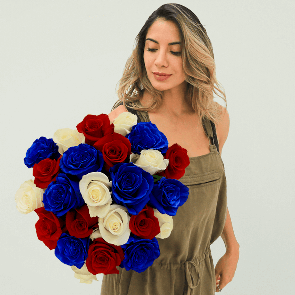 Americana - Order Red, White & Blue Roses at Rosaholics
