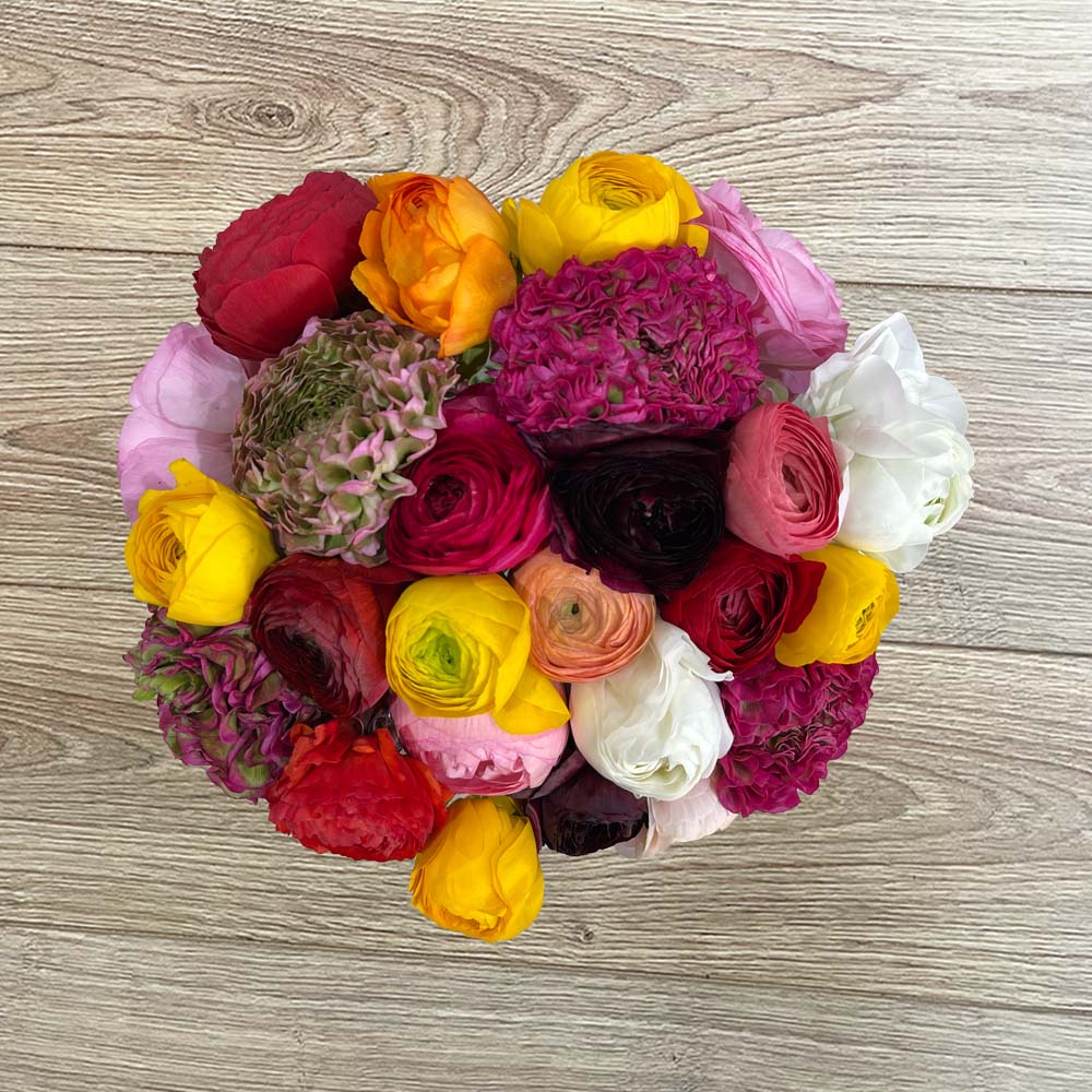 Campanita - Ranunculus Flower Bouquet by Rosaholics