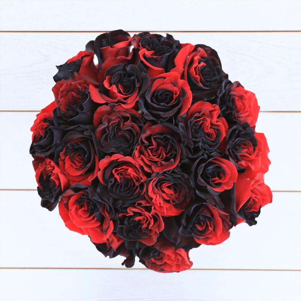 Manchester Rose Bouquet, Red & Black Roses