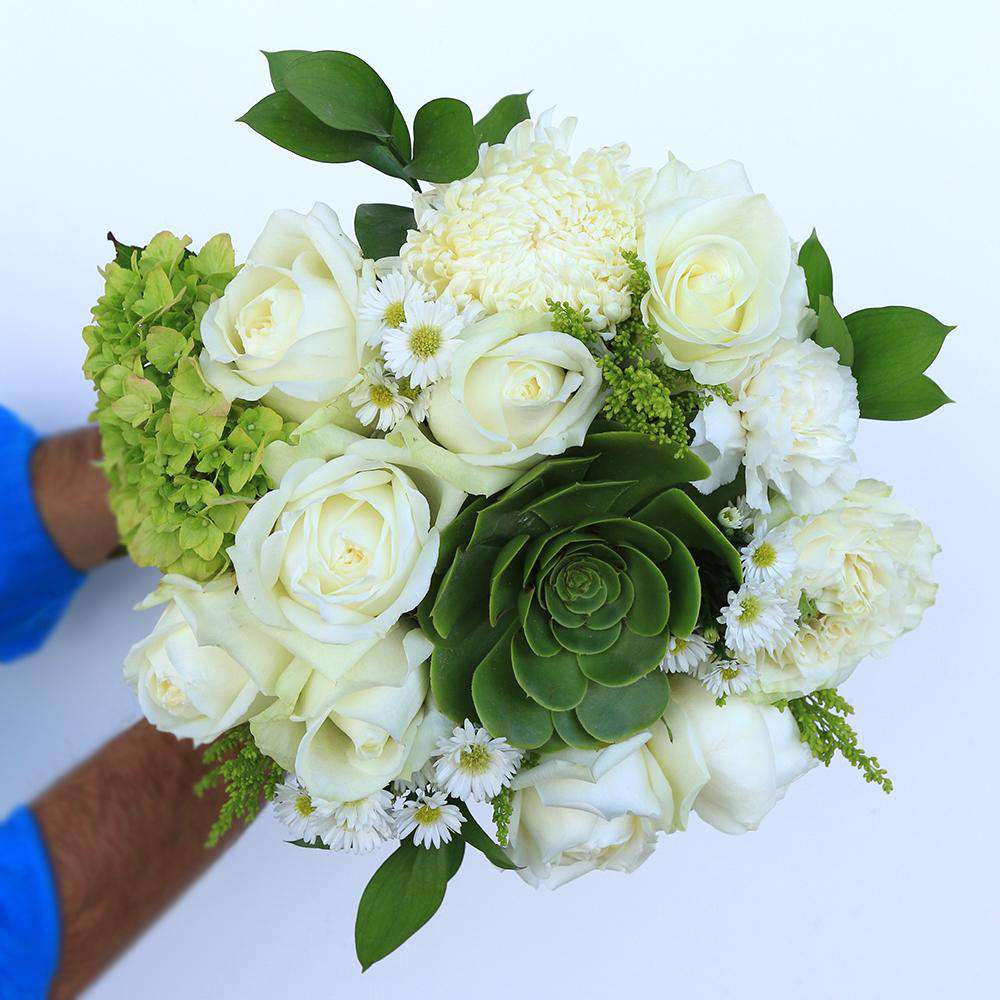 O.M.G Fresh Flower Bouquet - Rosaholics