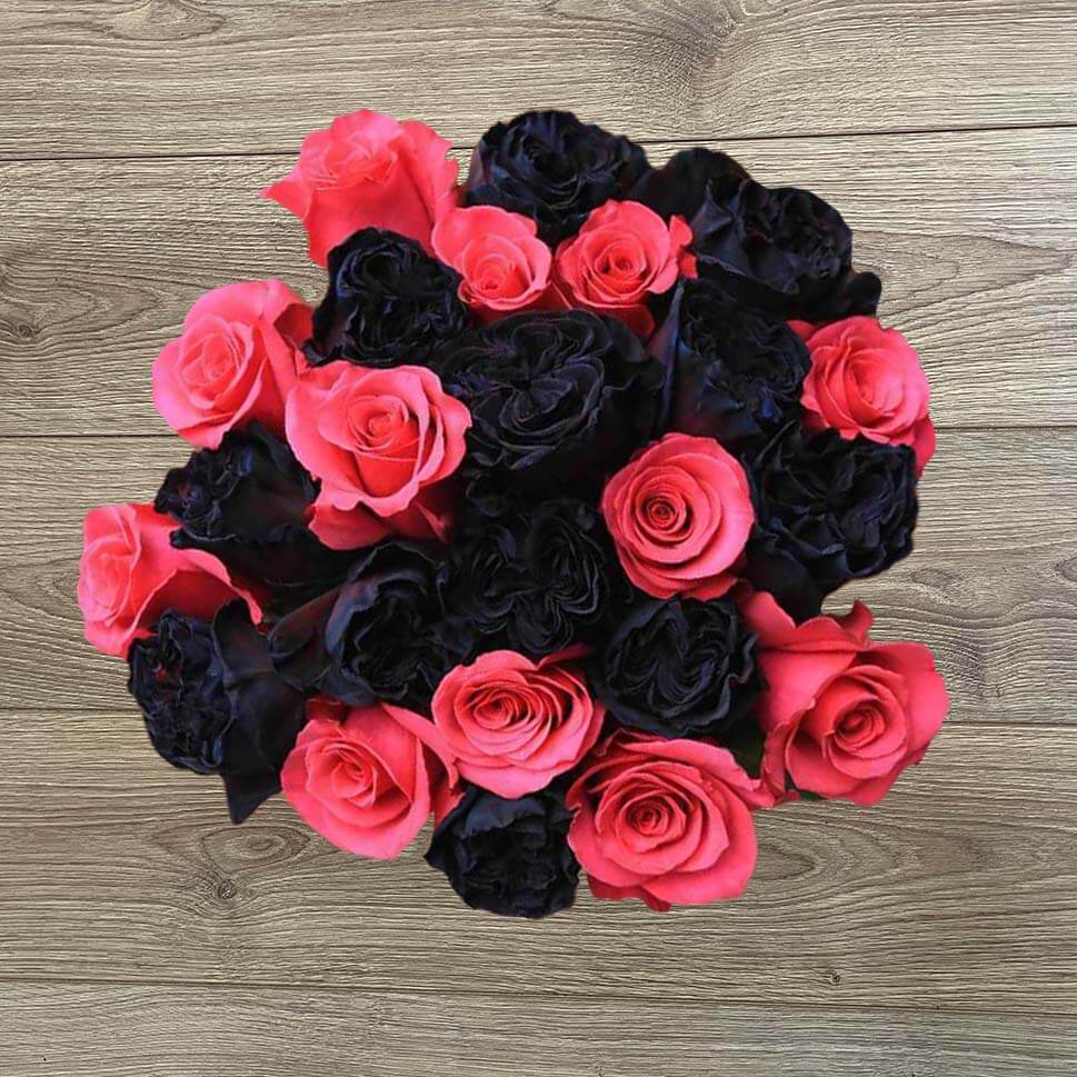Black and Pink Roses Bouquet by Rosaholics