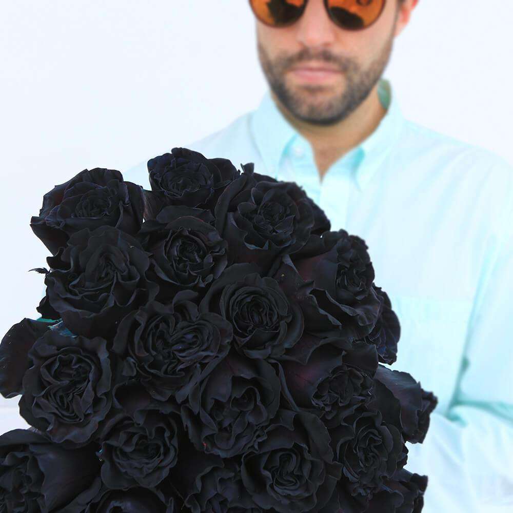 Black Roses Bouquets  Black Roses Delivery – Rosaholics